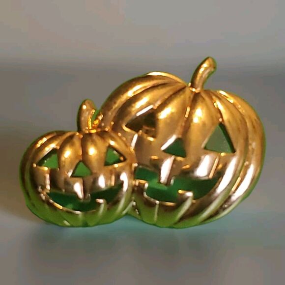 Unbranded | Jewelry | Vintage Halloween Brooch Gold Tone Pumpkin ...